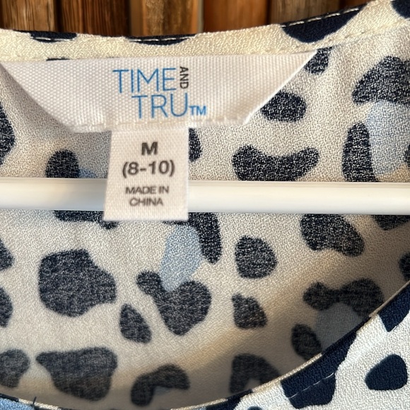 Time and Tru Long Sleeve Dress, Size M, Blue Cheetah Print, Tiered, Never Worn - Picture 8 of 9